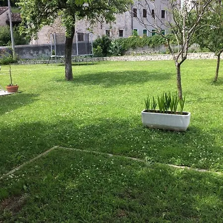 Marga, Private Garden, Patio, Holiday home