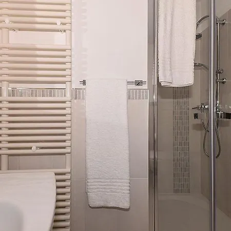 Marga, Private Garden, Patio, Miane